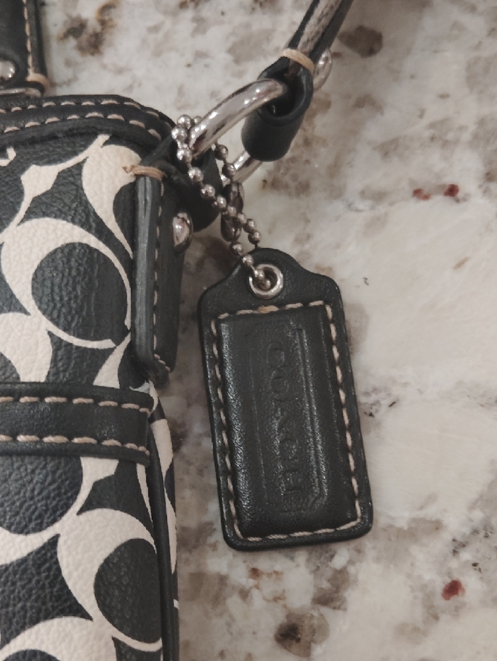 Coach Black and White Signature Crossbody with Center Stripe Excellent Condition - Picture 2 of 4